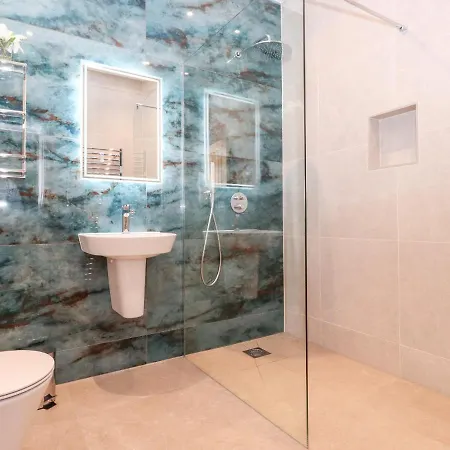 Ashmead * アンブルサイド