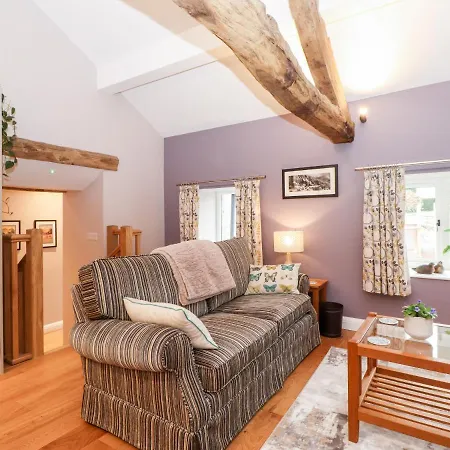 Ashmead * アンブルサイド